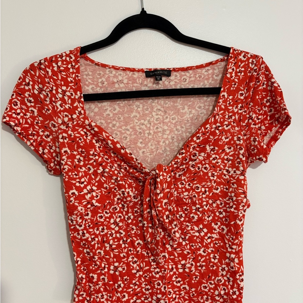 Dynamite Red Floral Short Sleeve Top